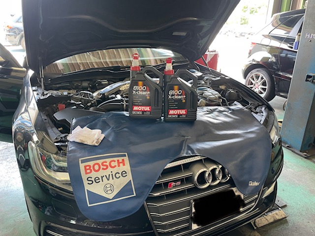 Audi　S6、エアサス診断と車検整備。
